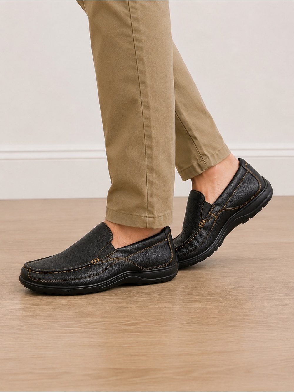 Cole Haan Men’s Black Leather Slip On Loafers Comfort Shoes Size 10W New